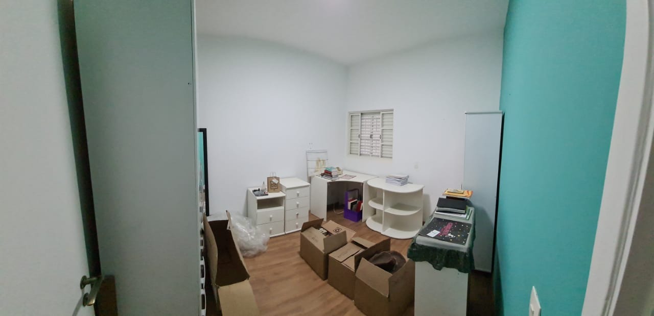 Casa à venda com 4 quartos, 200m² - Foto 13