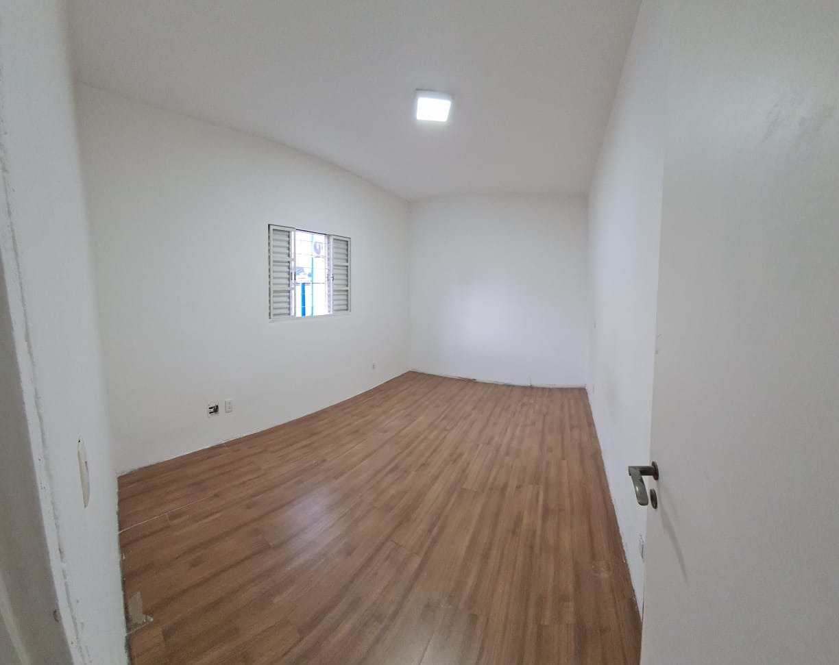 Casa à venda com 4 quartos, 200m² - Foto 21