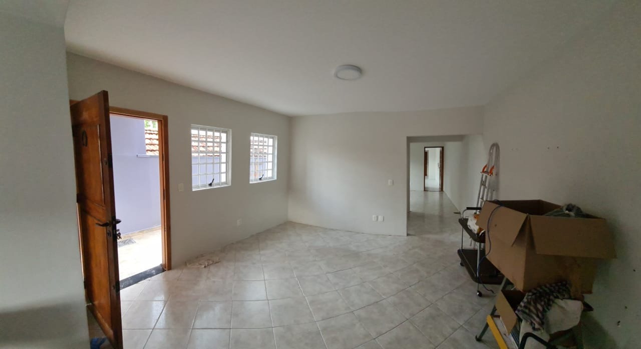 Casa à venda com 4 quartos, 200m² - Foto 24