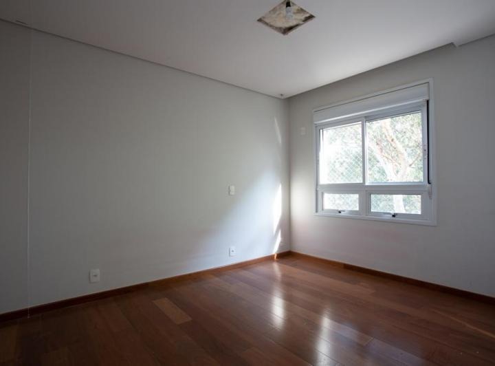 Apartamento à venda com 4 quartos, 357m² - Foto 17