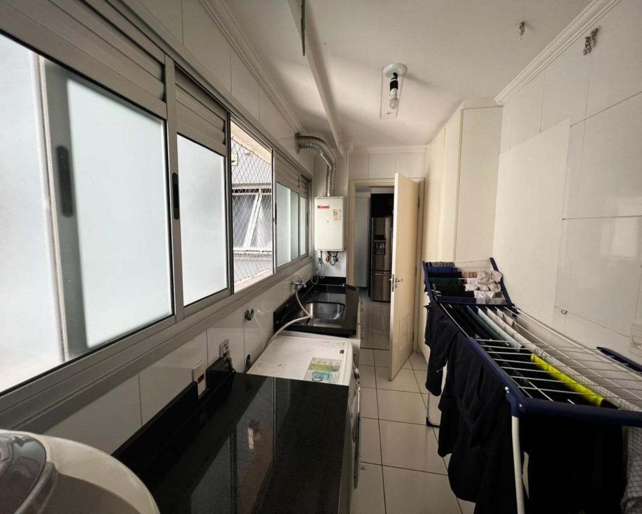 Apartamento à venda com 3 quartos, 172m² - Foto 27