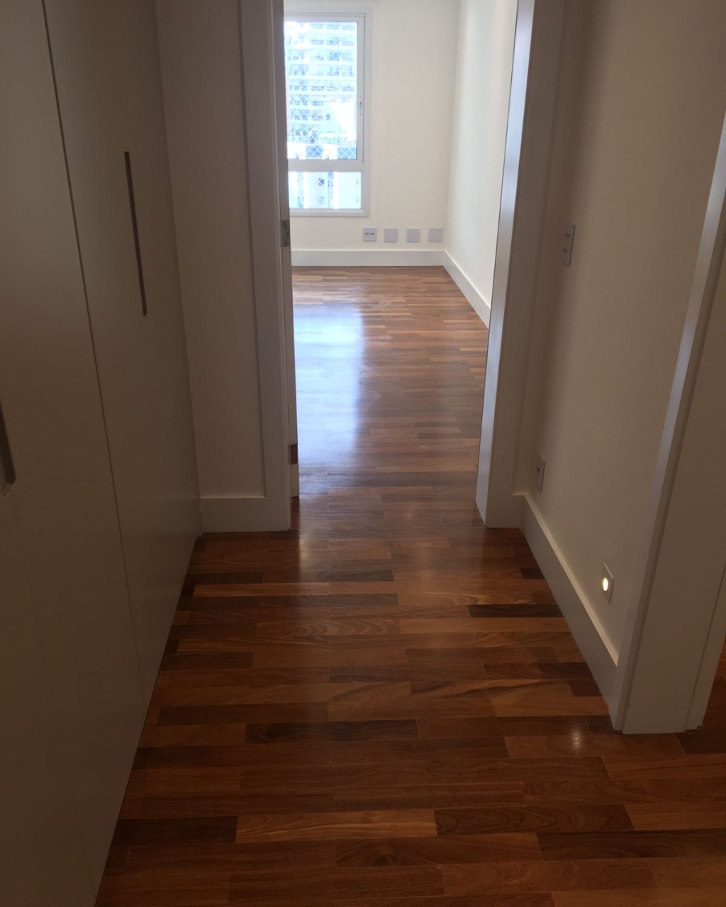 Apartamento à venda com 4 quartos, 335m² - Foto 10