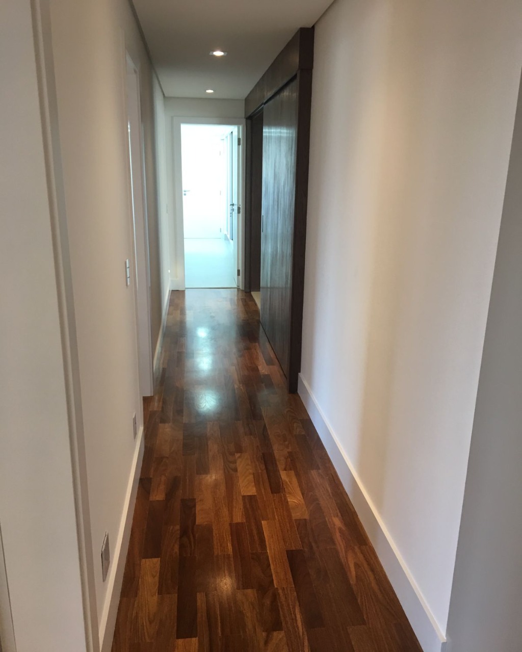 Apartamento à venda com 4 quartos, 335m² - Foto 11