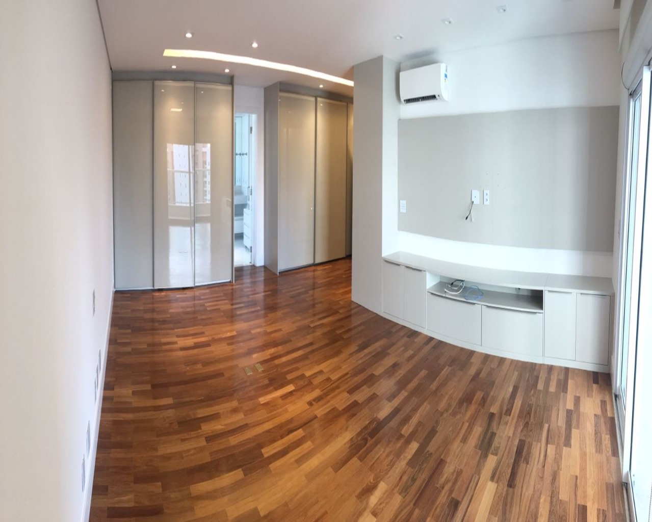 Apartamento à venda com 4 quartos, 335m² - Foto 15