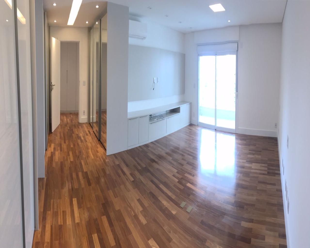 Apartamento à venda com 4 quartos, 335m² - Foto 16