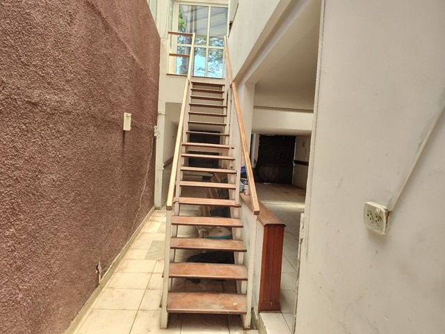 Casa à venda com 3 quartos, 231m² - Foto 7