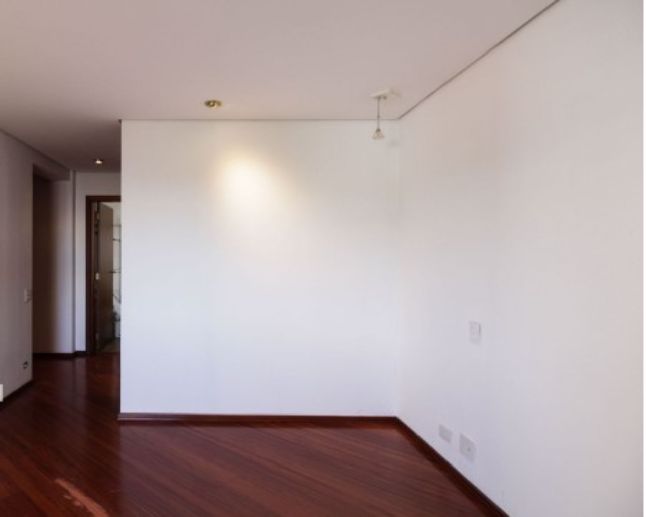 Apartamento à venda com 4 quartos, 198m² - Foto 9