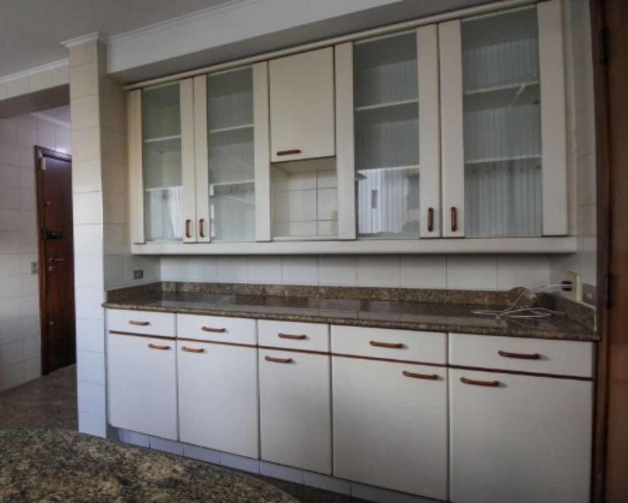 Apartamento à venda com 4 quartos, 198m² - Foto 26