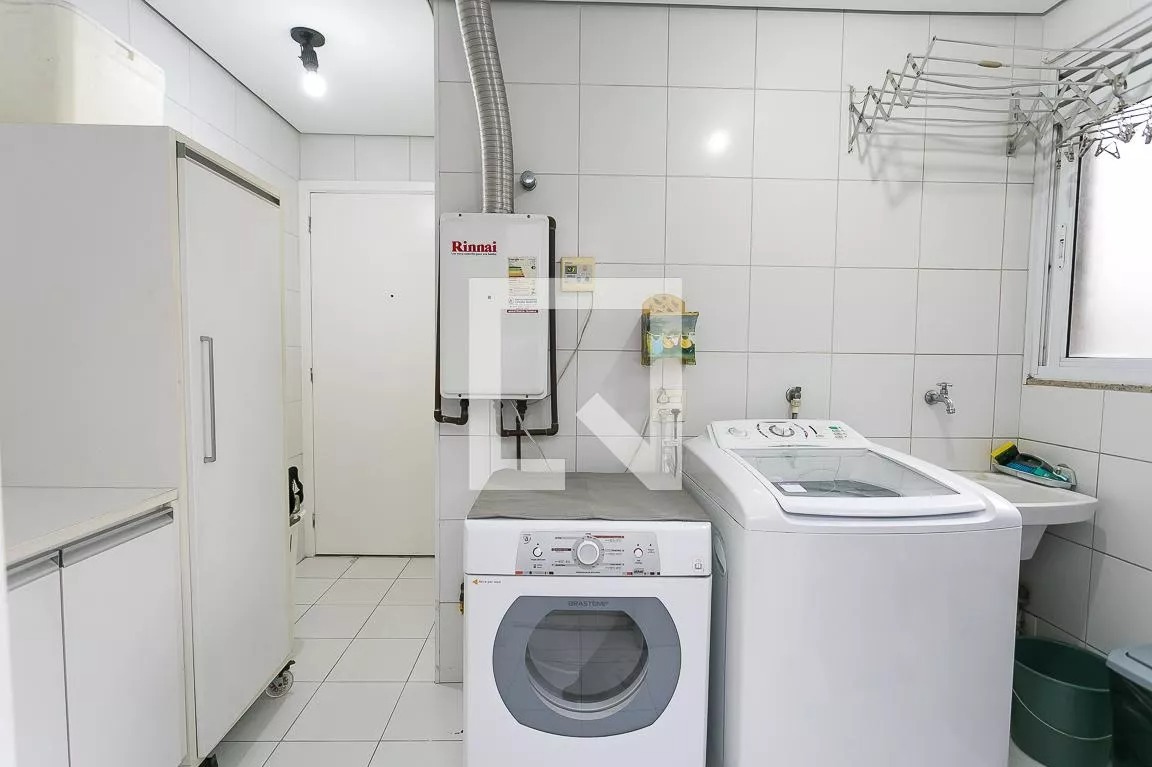 Apartamento à venda com 3 quartos, 150m² - Foto 13