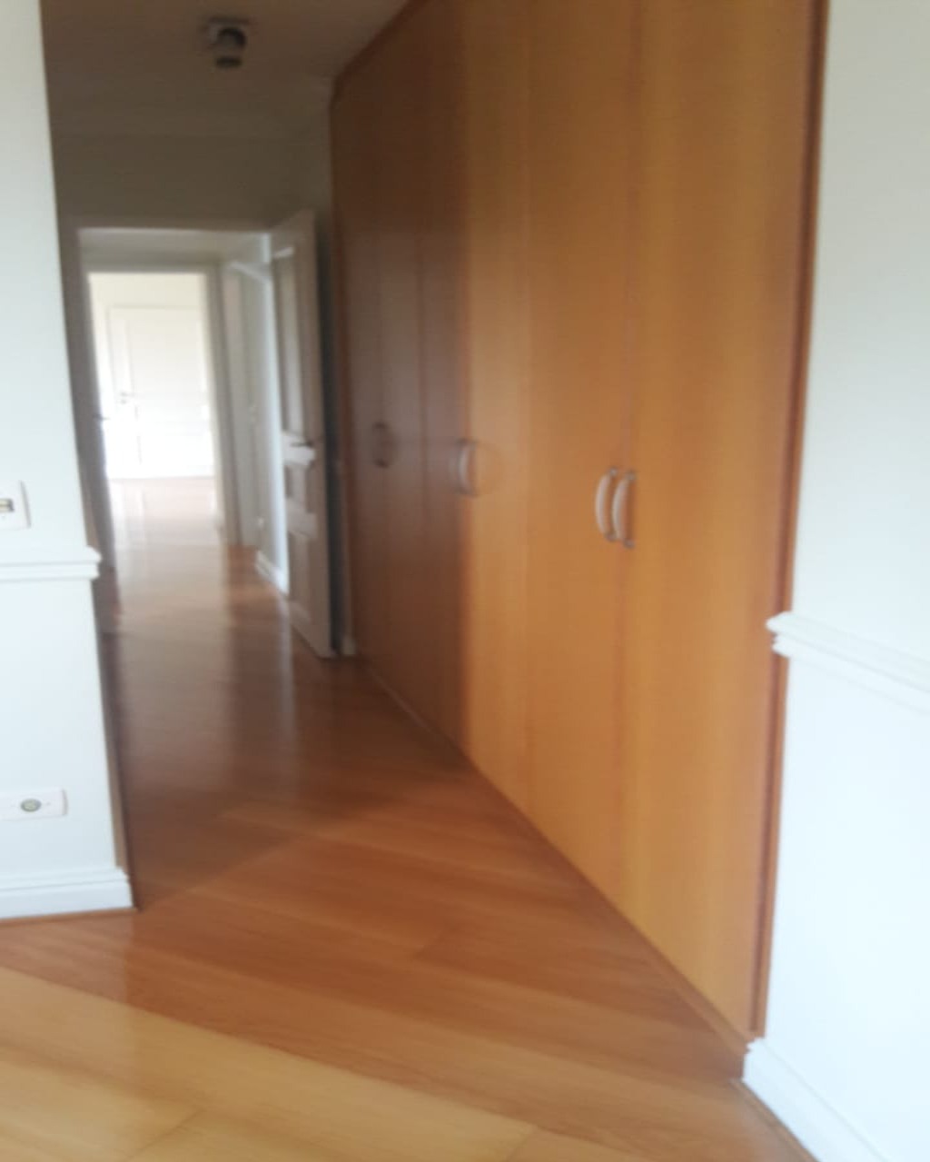 Apartamento à venda com 3 quartos, 100m² - Foto 3