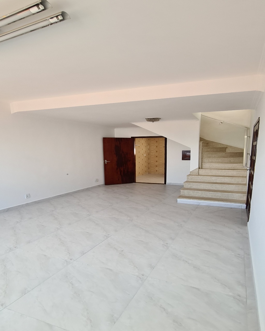 Sobrado à venda com 3 quartos, 231m² - Foto 5