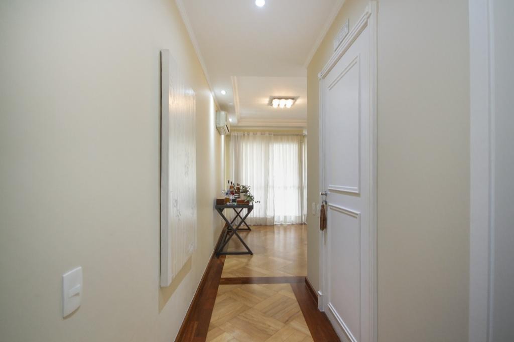 Apartamento à venda com 4 quartos, 195m² - Foto 16