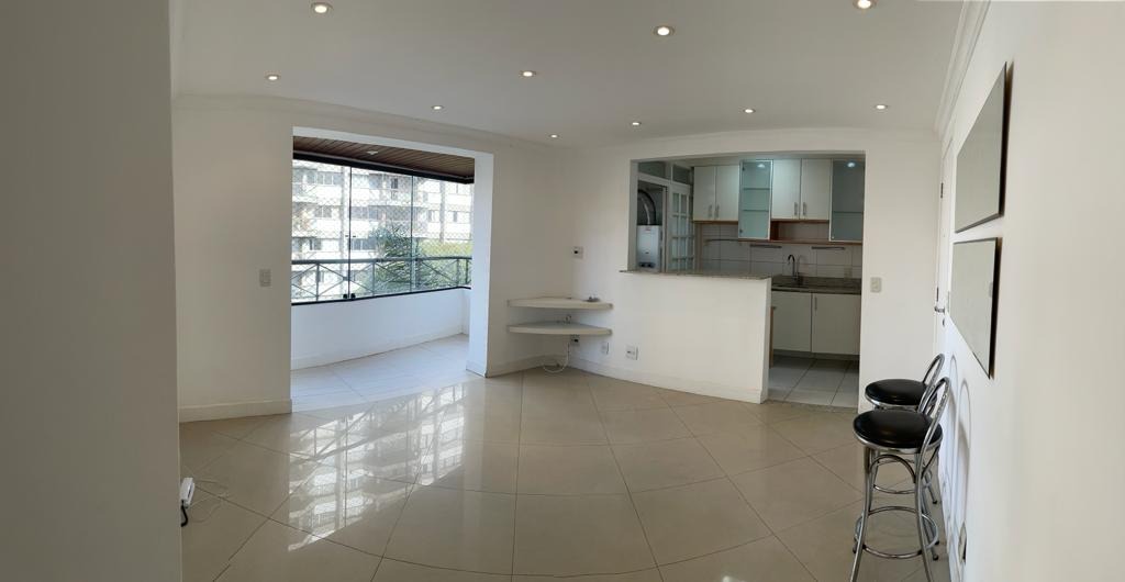 Apartamento à venda com 2 quartos, 58m² - Foto 1