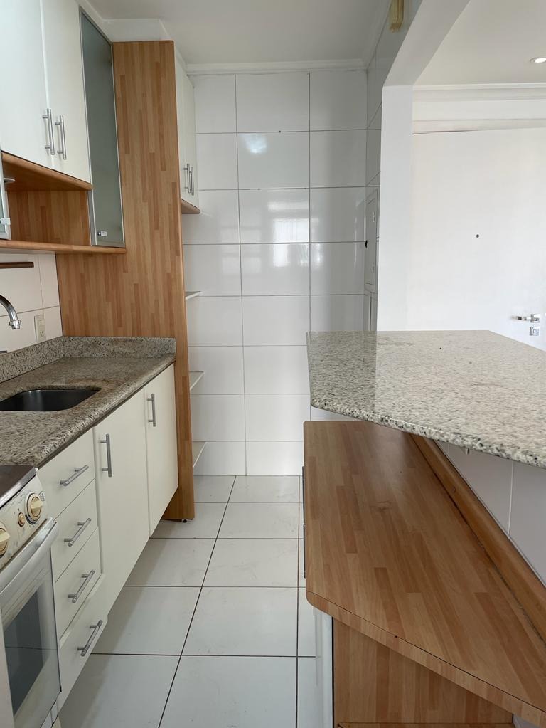 Apartamento à venda com 2 quartos, 58m² - Foto 7