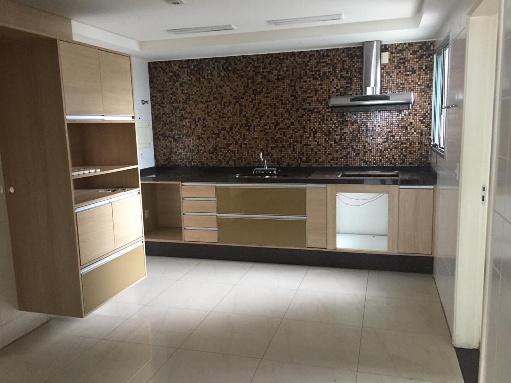 Apartamento à venda com 4 quartos, 172m² - Foto 6