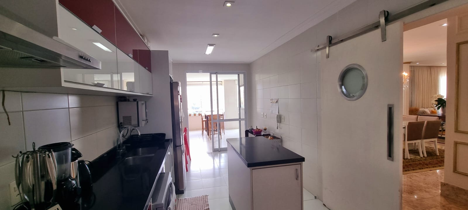 Apartamento à venda com 4 quartos, 290m² - Foto 11