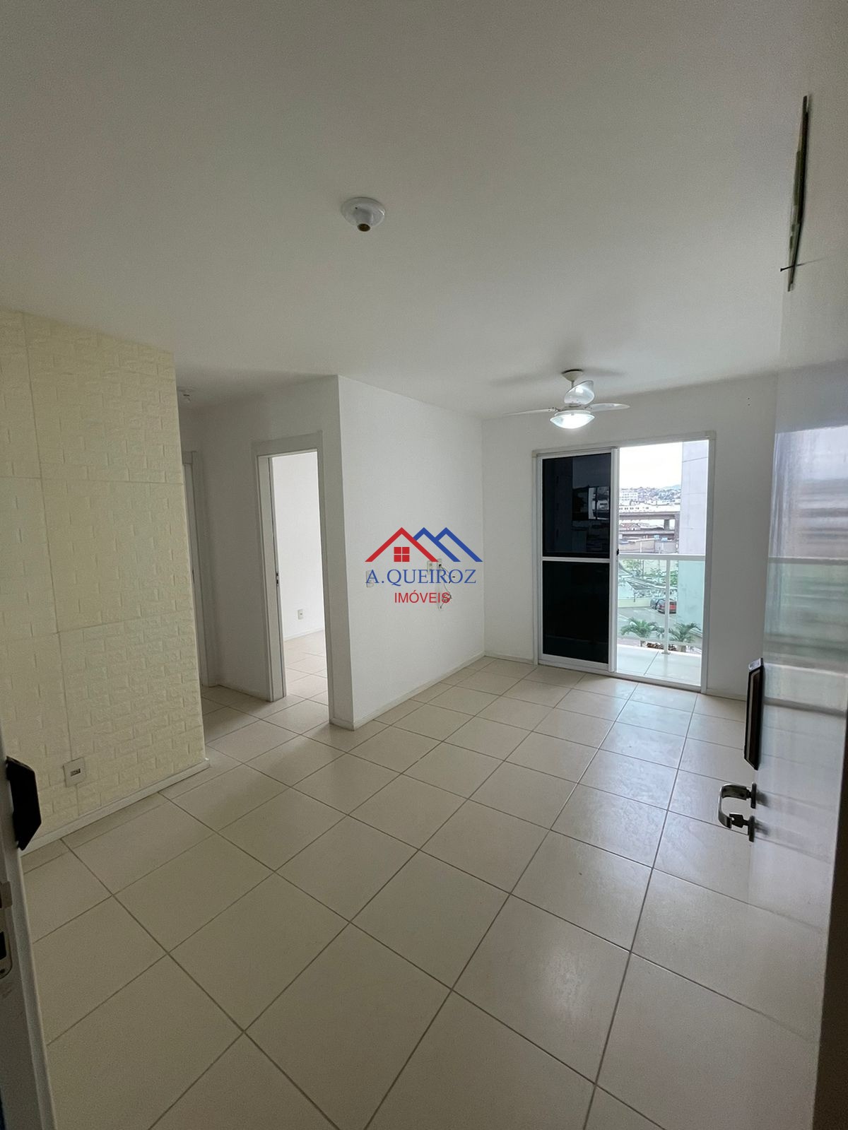 Apartamento à venda com 2 quartos, 55m² - Foto 13