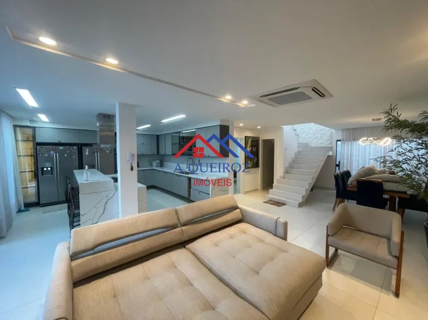 Casa à venda com 4 quartos, 200m² - Foto 8