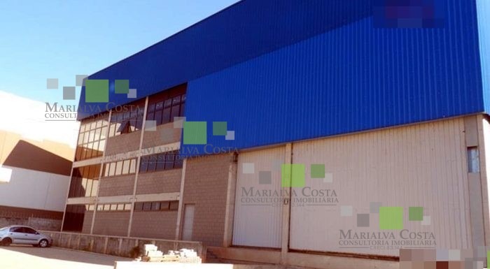 Depósito-Galpão-Armazém à venda e aluguel, 2780m² - Foto 1