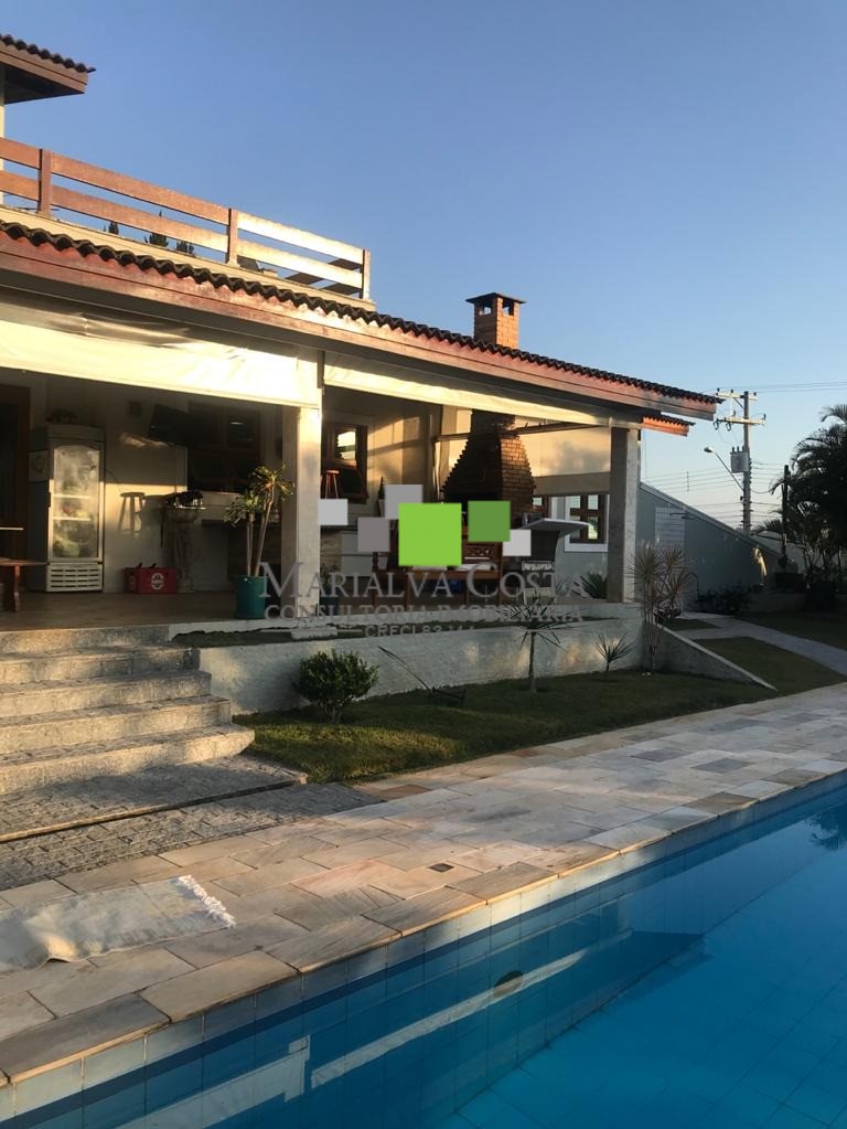 Casa à venda com 5 quartos, 650m² - Foto 11