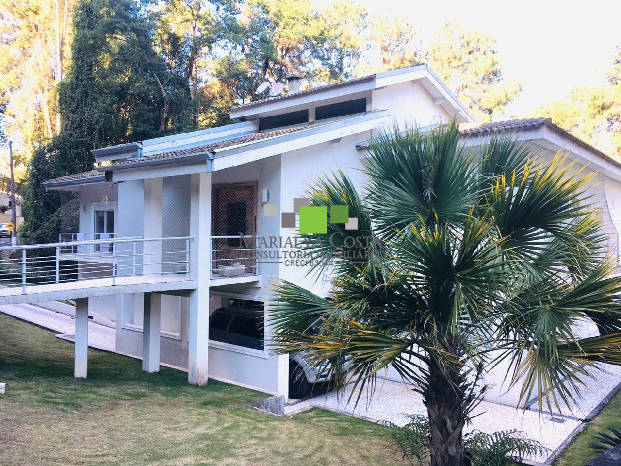 Casa à venda com 3 quartos, 1200m² - Foto 2