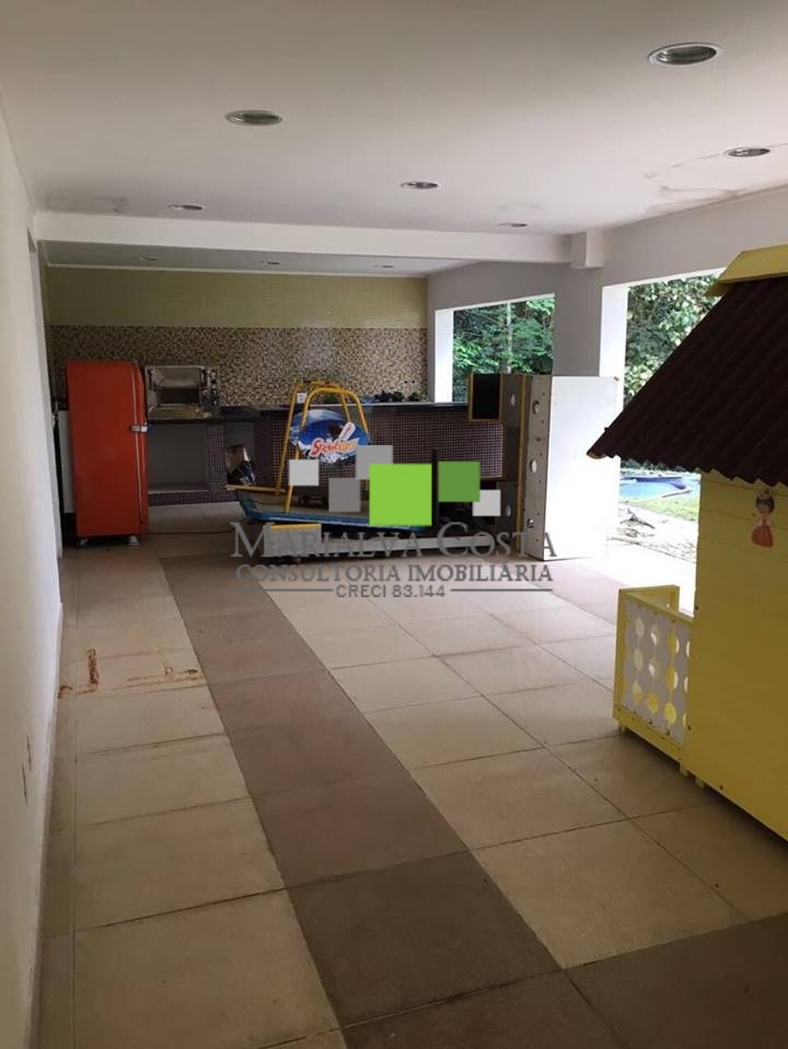 Casa à venda com 3 quartos, 1200m² - Foto 35