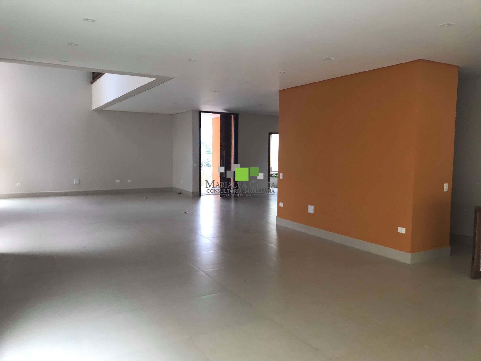 Casa à venda com 4 quartos, 550m² - Foto 27