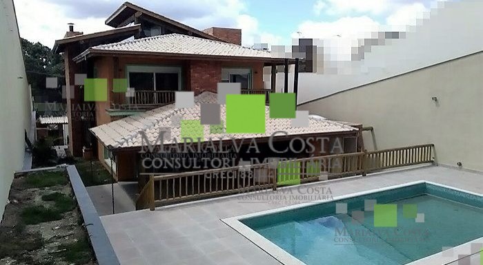 Casa à venda com 4 quartos, 550m² - Foto 1