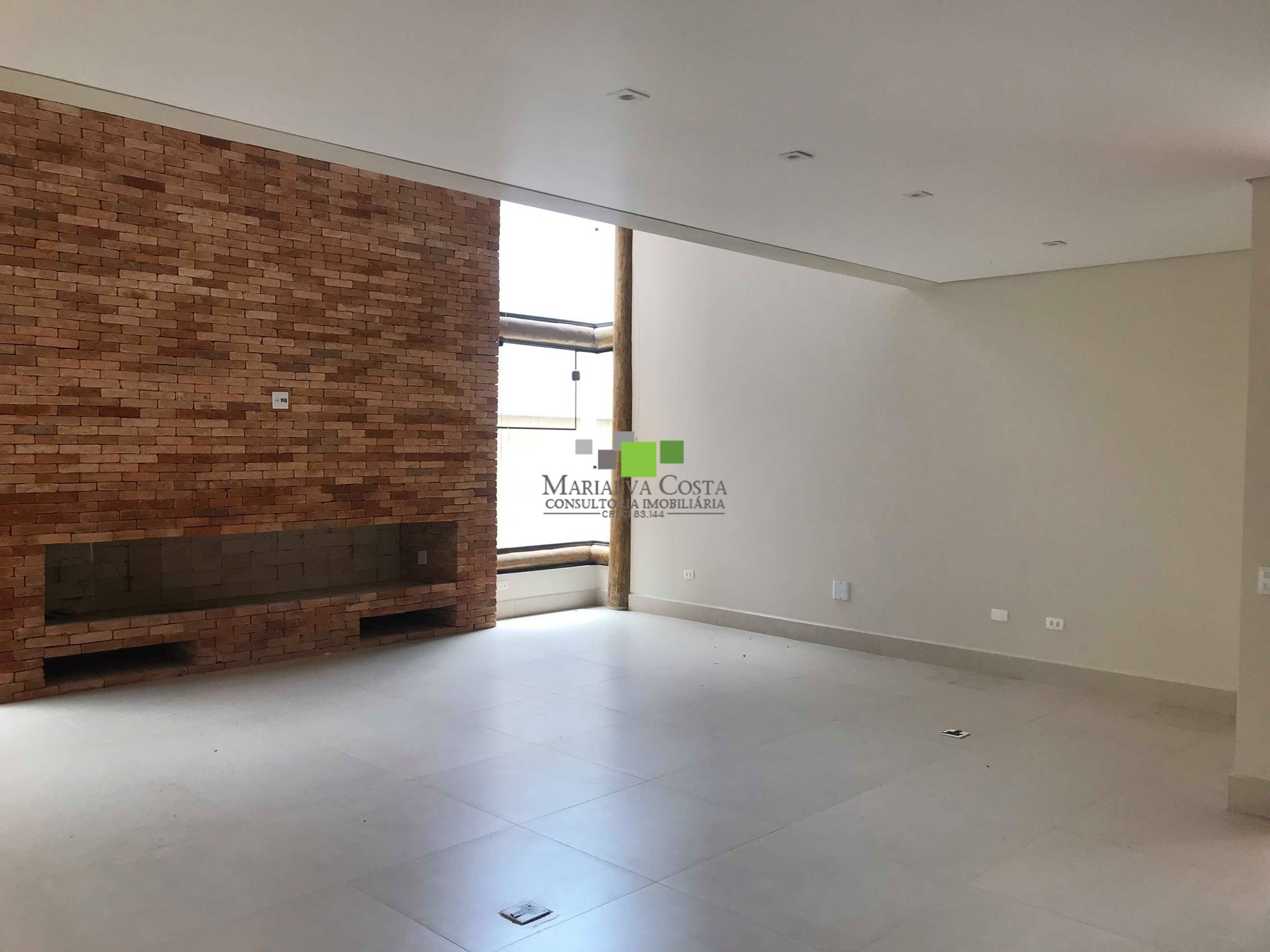 Casa à venda com 4 quartos, 550m² - Foto 20