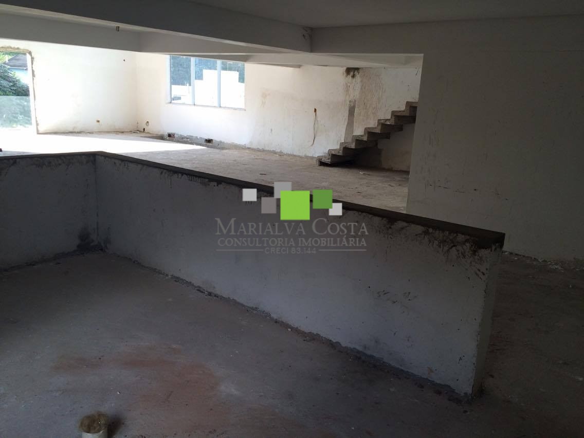 Casa à venda com 4 quartos, 450m² - Foto 22