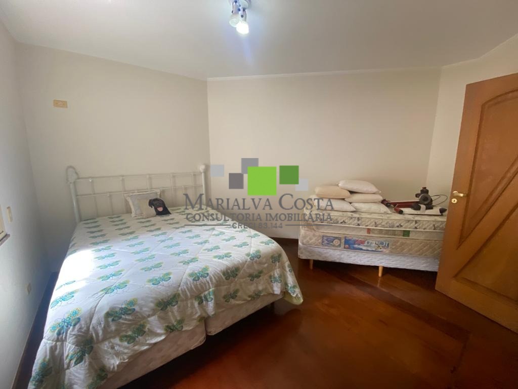 Casa à venda com 4 quartos, 1000m² - Foto 35