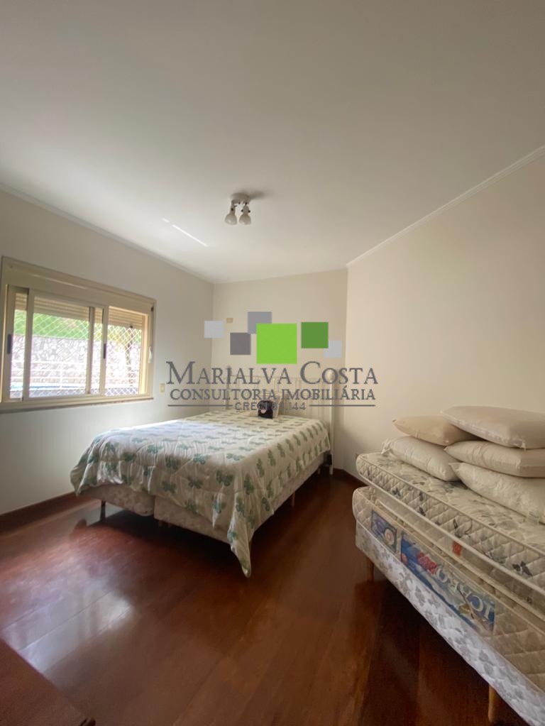 Casa à venda com 4 quartos, 1000m² - Foto 49