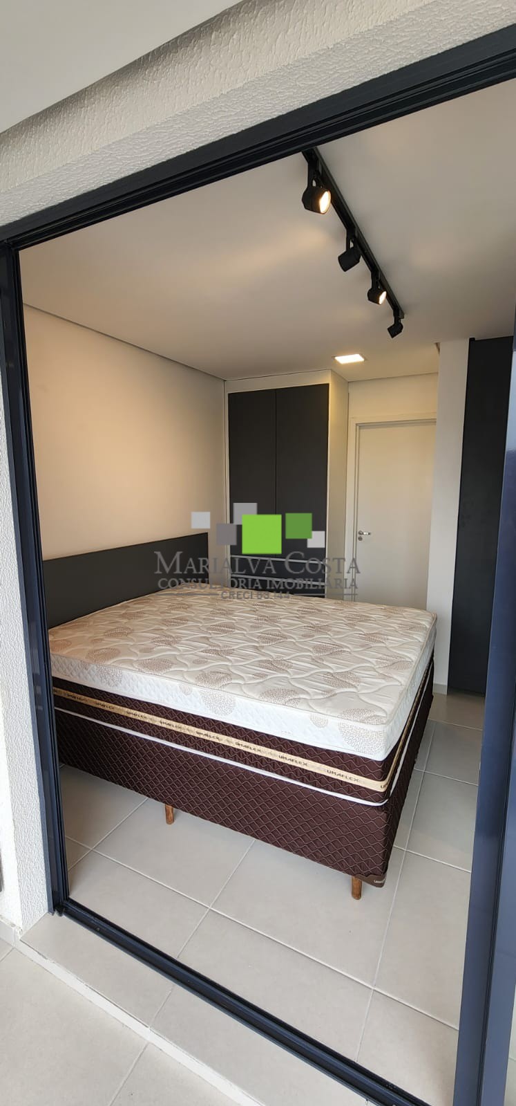 Apartamento à venda com 1 quarto, 37m² - Foto 6