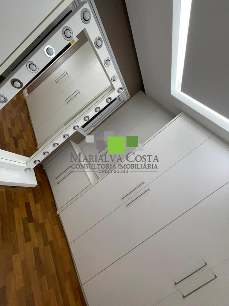 Apartamento para alugar com 3 quartos, 182m² - Foto 3