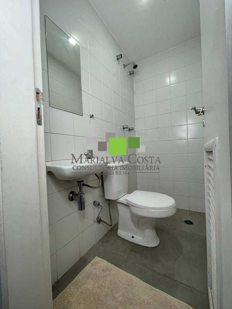 Apartamento para alugar com 3 quartos, 182m² - Foto 11