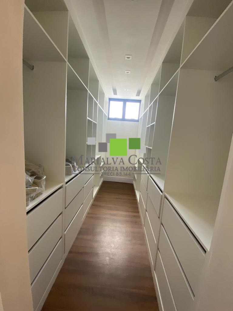 Casa à venda com 5 quartos, 324m² - Foto 48