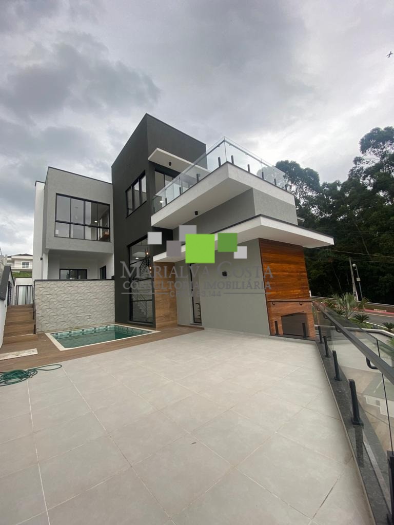 Casa à venda com 3 quartos, 283m² - Foto 3