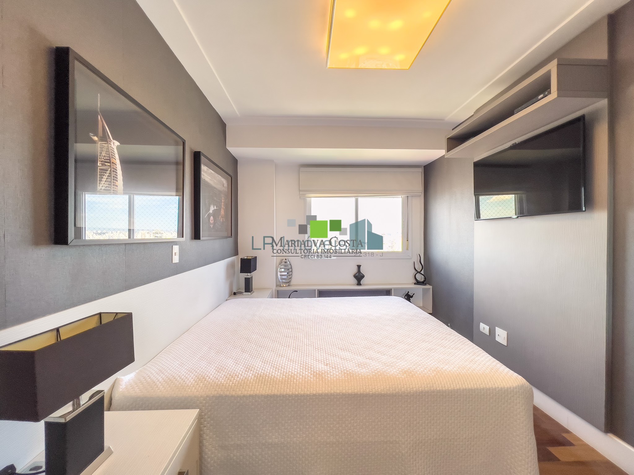 Apartamento à venda com 4 quartos, 278m² - Foto 3