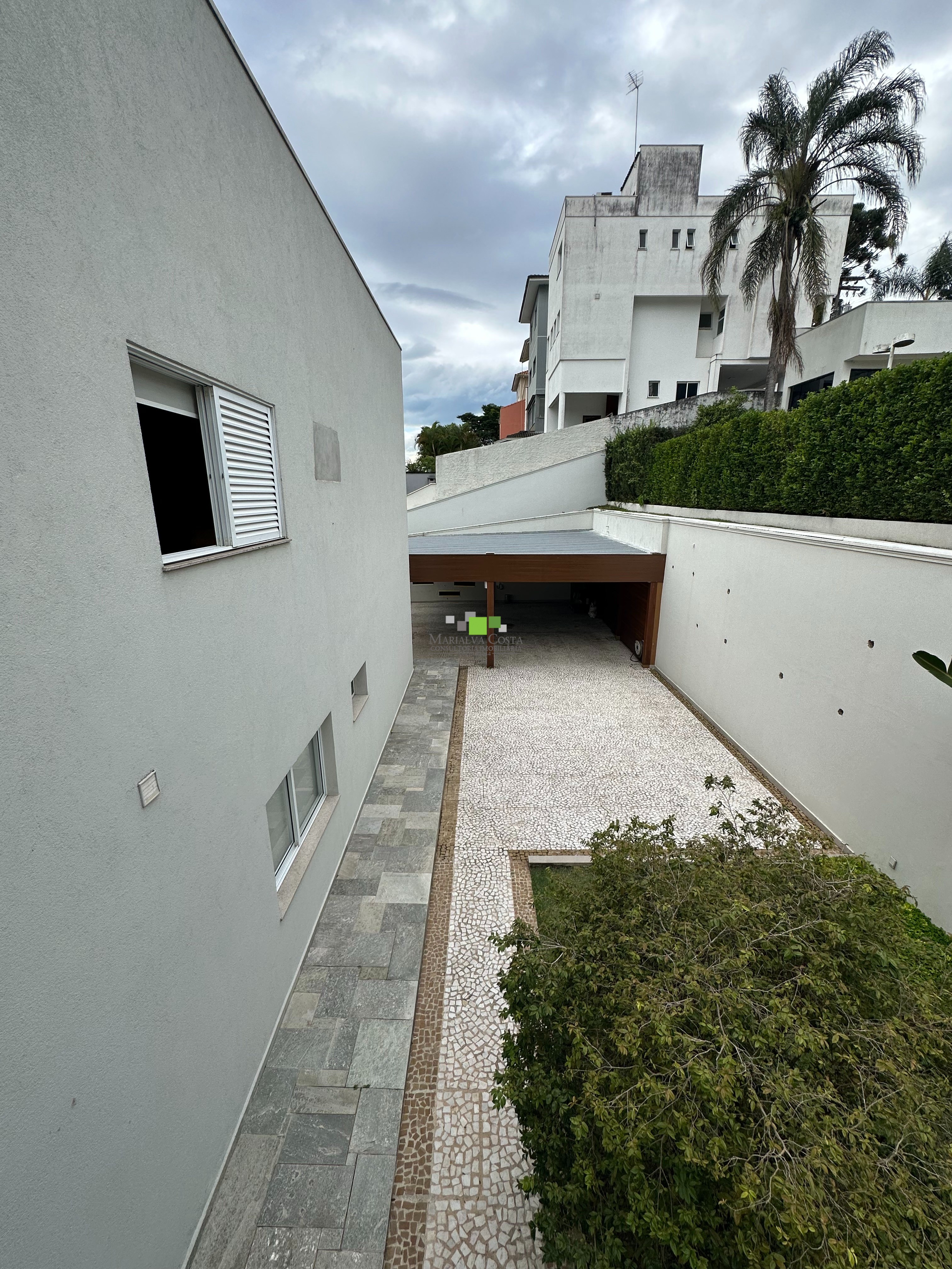 Casa à venda com 7 quartos, 1950m² - Foto 116