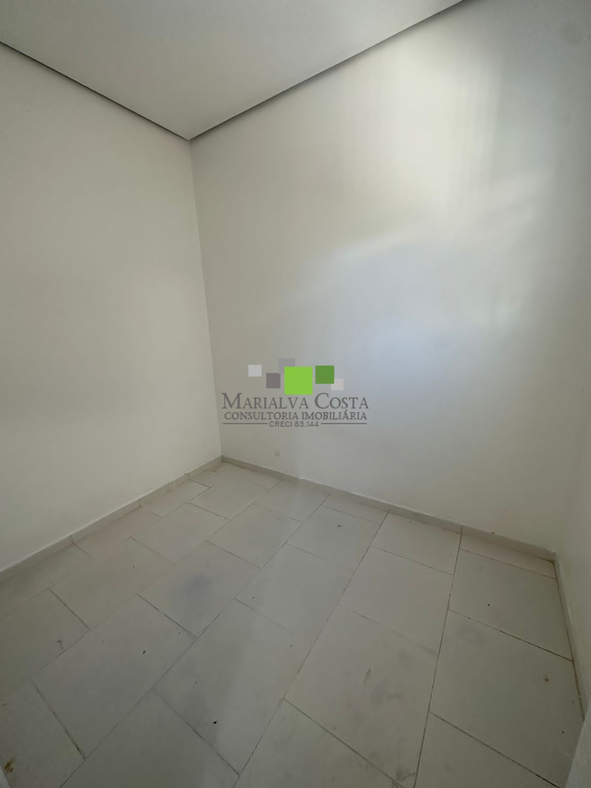 Casa à venda com 5 quartos, 300m² - Foto 44