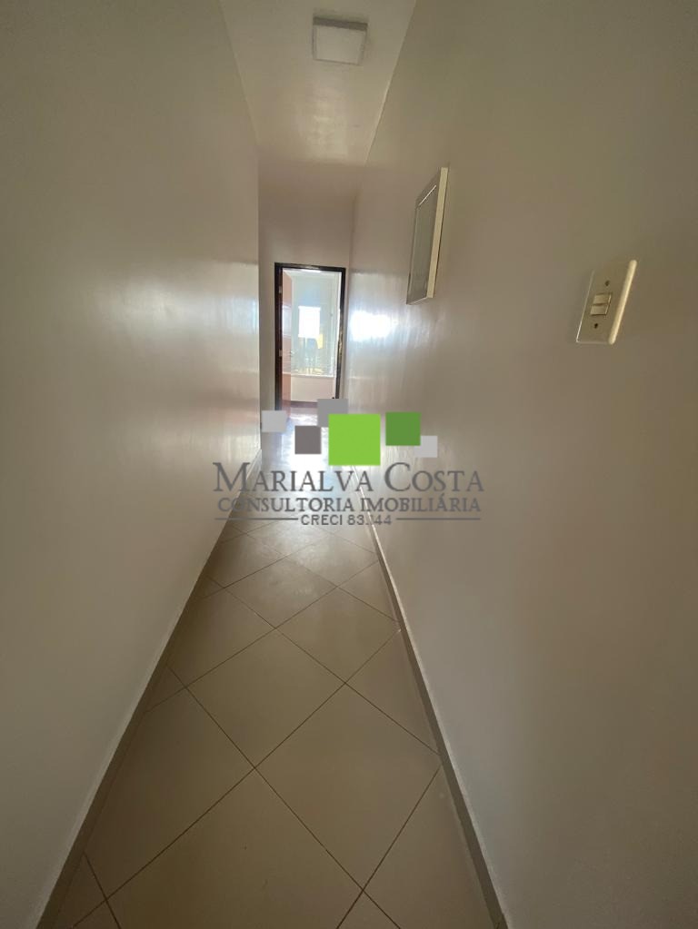 Casa à venda com 5 quartos, 300m² - Foto 34