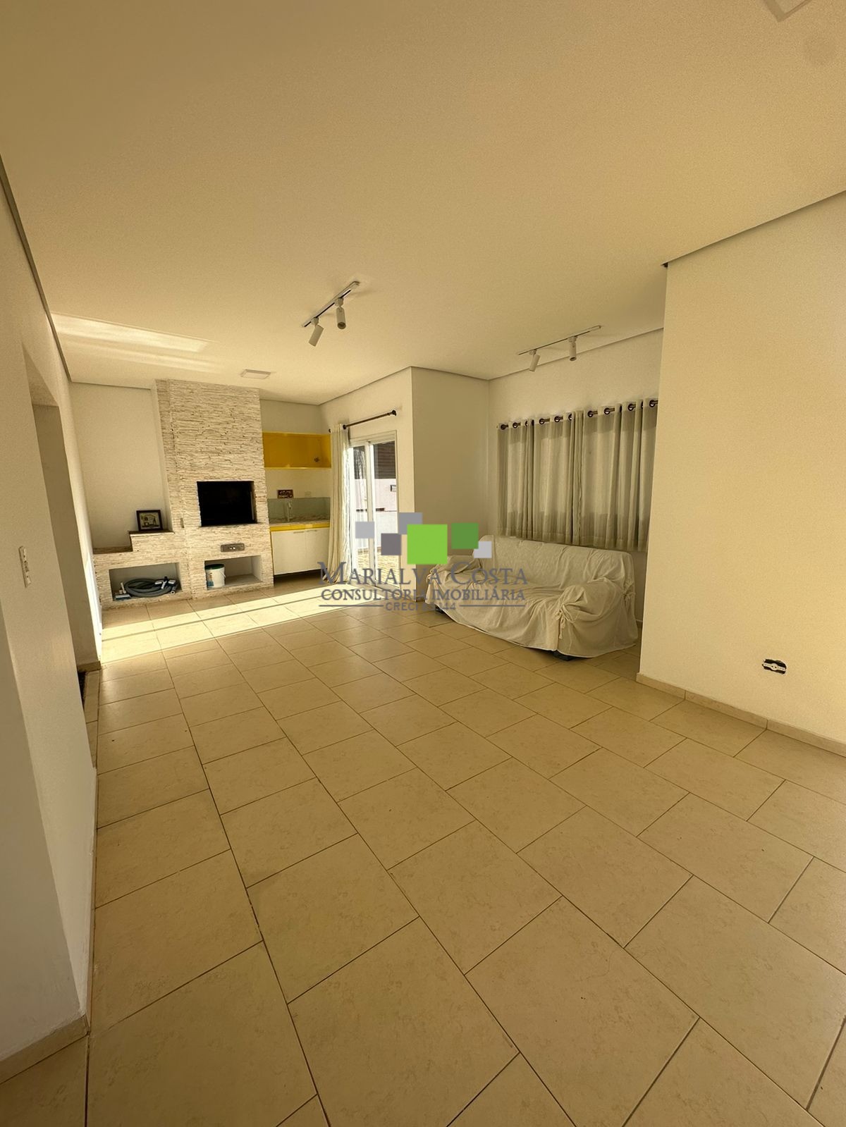 Casa à venda com 5 quartos, 300m² - Foto 41