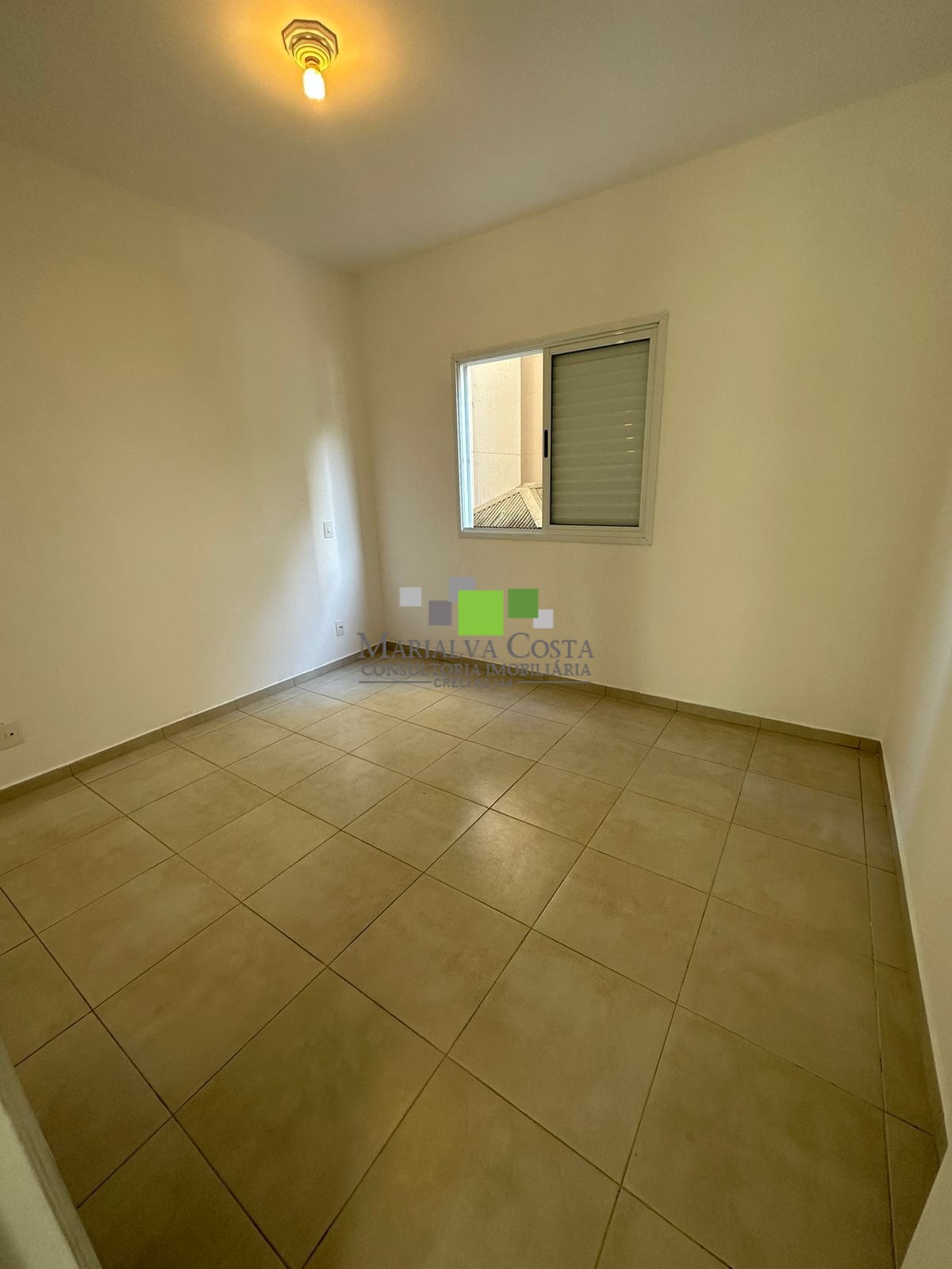 Apartamento à venda com 3 quartos - Foto 8