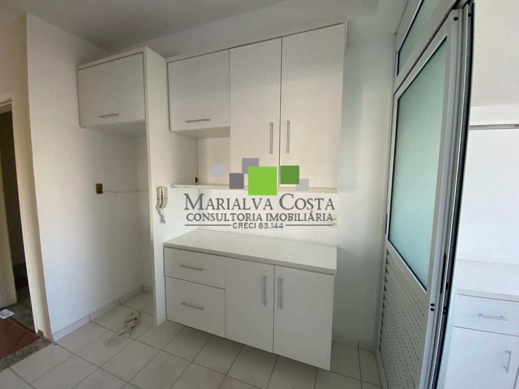 Apartamento à venda com 3 quartos - Foto 4