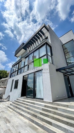 Casa, 6 quartos, 700 m² - Foto 1
