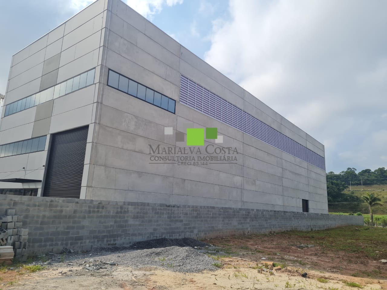 Depósito-Galpão, 760 m² - Foto 2