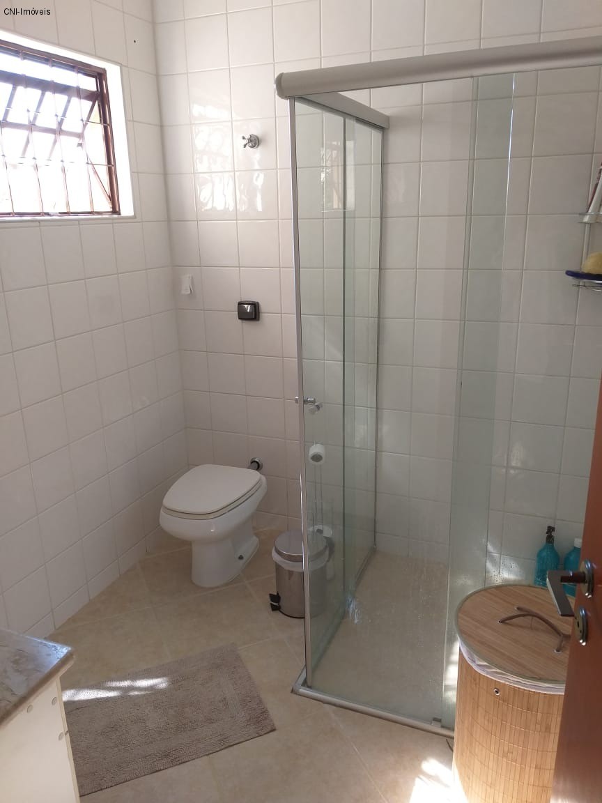 Casa à venda com 2 quartos, 170m² - Foto 3