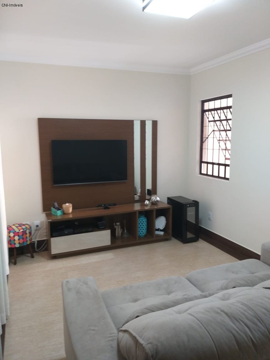 Casa à venda com 2 quartos, 170m² - Foto 16