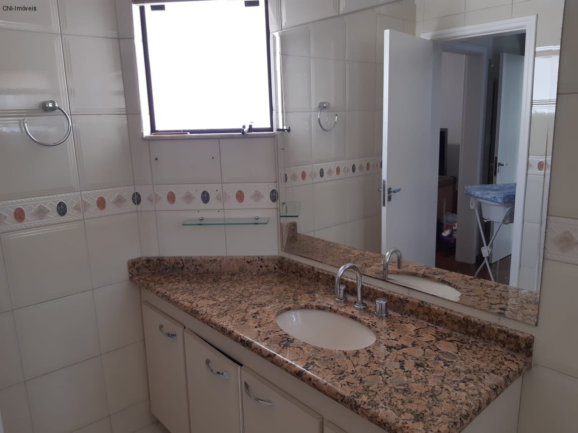 Casa à venda com 3 quartos, 400m² - Foto 15