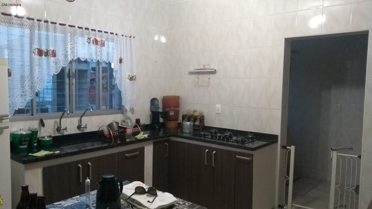 Casa à venda com 2 quartos - Foto 4